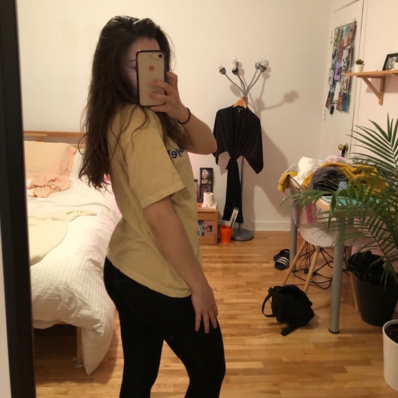 T-shirt - Picture 3 of 4